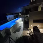 Gv - Holiday Home With Magnapool