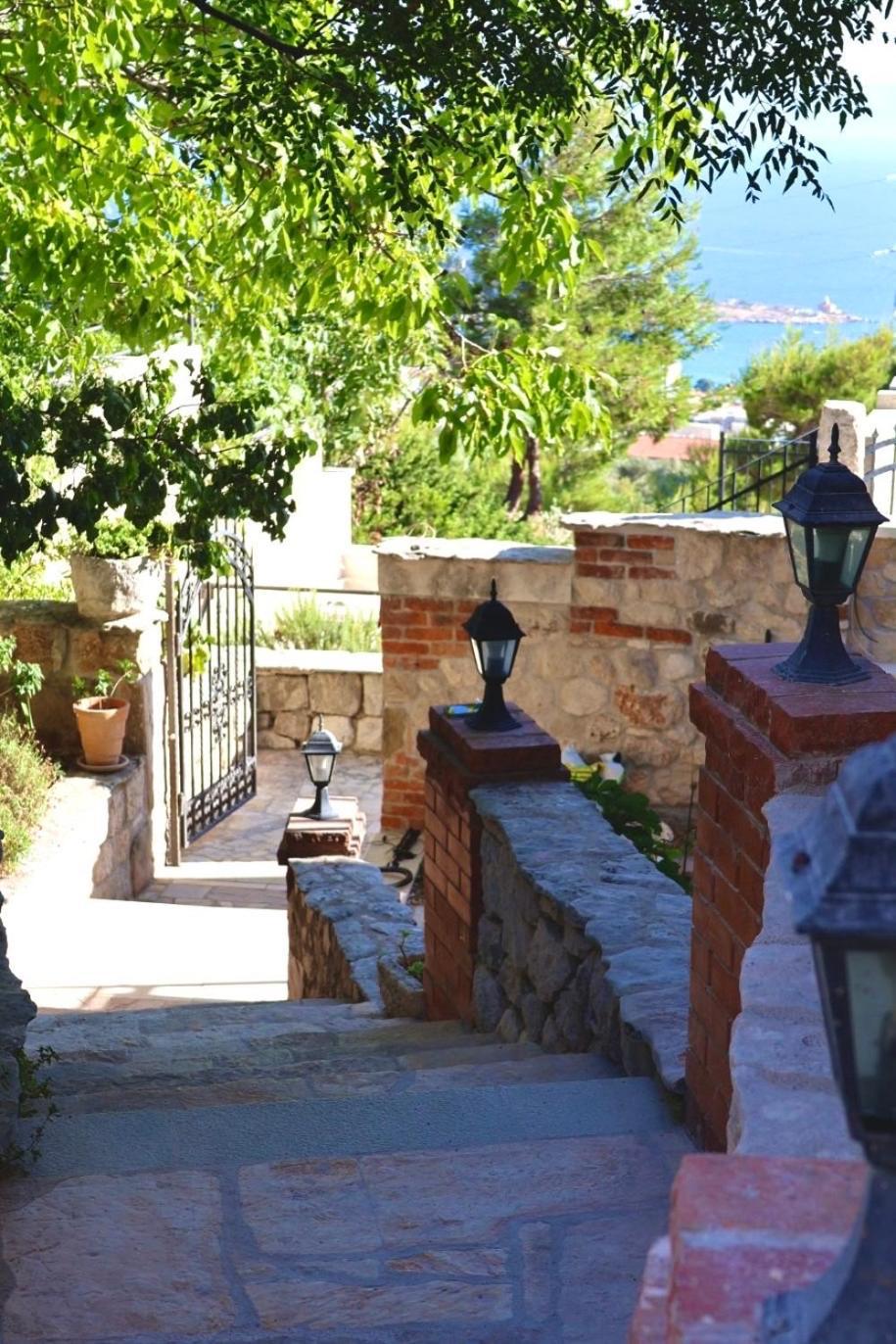 Gv - With Magnapool Makarska